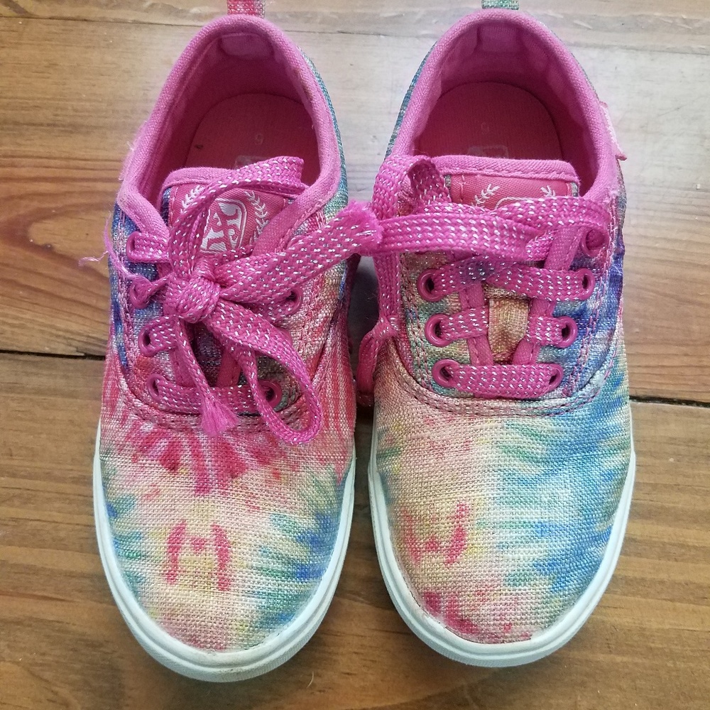 Girls tiedye print shoes